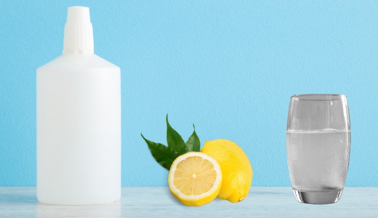 Acqua ossigenata, limone e acqua calda