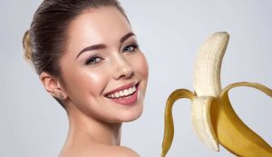 Buccia di banana per prendersi cura della pelle