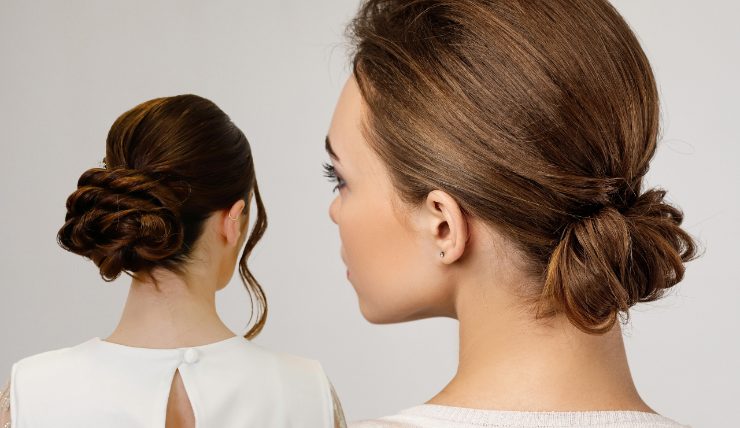 Donne con chignon 